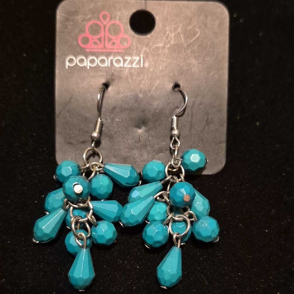 paparazzi Teal Faceted Teardrop Cluster Earrings